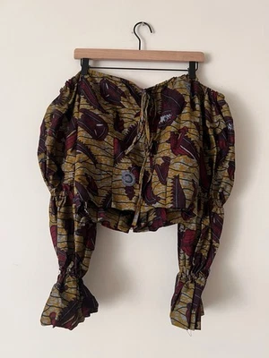 Camisa de manga comprida feita à mão fora do ombro tamanho médio - Imagem 1 de 4