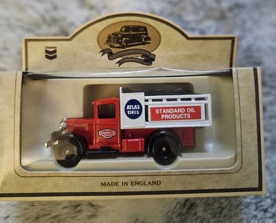 Diecast escala 1/43 hecho en inglés en perfecto estado con caja original Foto 1 de 4