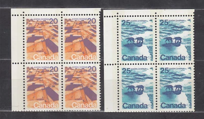 1972-77 #596vii 20¢ PRAIRIES & #597iii 25¢ POLAR BEARS LANDSCAPE UL CORNER BKS - Image 1 of 4