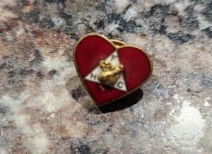 "FHC" Red Heart Tie Tack Vtg Lapel Purse Pin WOTM Moose FHC Faith Hope Charity - Picture 1 of 4