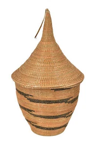 Tutsi Tight Weave Basket with Lid Rwanda - Picture 1 of 3
