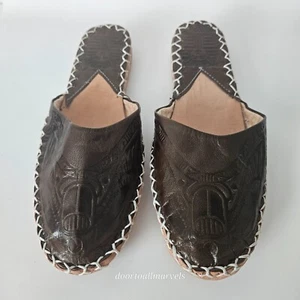 Egyptian All-Leather Mules Pharaonic Inscription Lightweight Men 6.5 Women 7 - Picture 1 of 11