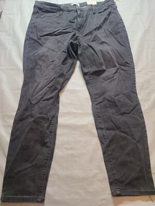 Women's High-Rise Skinny Jeans⁃ Universal Thread Sulphur Size 18W - Picture 1 of 9