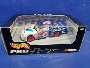 Hot Wheels ~Pro Racing MARK MARTIN VALVOLINE #6 CAR - Picture 1 of 1