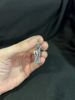 Pingente de prata esterlina 925 masculino feminino pedras pequenas Santa Muerte Grim Reaper - Imagem 1 de 4