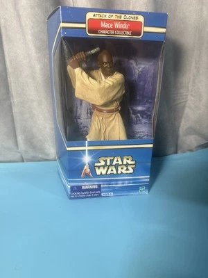 Figura Hasbro Coleccionable Personaje Star Wars El Ataque de los Clones Mace Windu Foto 1 de 3