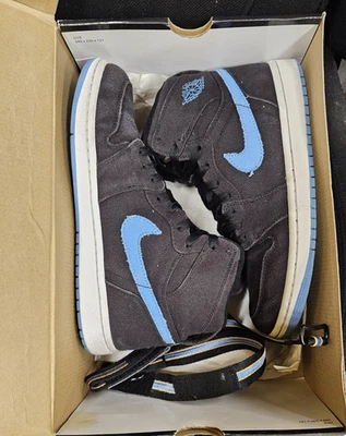 Excelente- Nike Air Jordan 1 Alto Negro Universitario Azul Blanco Para hombres 9 342132-041 Foto 1 de 4