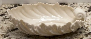 Lenox China 6" Ivory Acanthus Leaf Shell Vintage Bowl Candy Dish Made in the USA - Picture 1 of 4