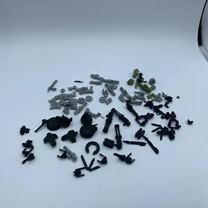 Warhammer 40 Bits/Andere Bits Körperteile und Rüstung - Bild 1 von 7