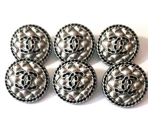 Ersatz knöpfe Chanel , gebraucht, 12mm , 6 Stück Set, Alt Silber - Bild 1 von 3
