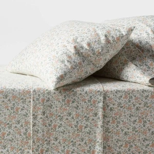 Threshold Ultra Soft Flannel Sheet Set Made in by OEKO-TEX - Picture 1 of 15