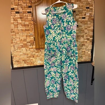 复古 Laura Ashley 花卉棉质连身裤,带蝴蝶结口袋,尺寸 S — 第 1/4 张图片