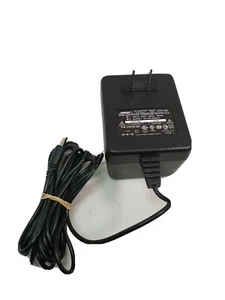 Genuine Original OEM BOSE AC ADAPTER Model 97PS-030 5V 500mA - Picture 1 of 6