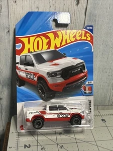Hot Wheels 2020 RAM 1500 REBEL 1/64 HW FIRST RESPONSE 3/5 - Picture 1 of 6