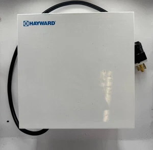 Generador de cloro salino Hayward W3AQTROLRJTL Aquatrol para piscina de hasta 18 k galones - Imagen 1 de 4