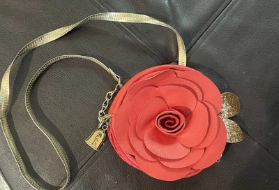 Cartera Bandolera Disney La Bella y la Bestia Rosa Roja Con Dije Cremallera RARA Foto 1 de 4
