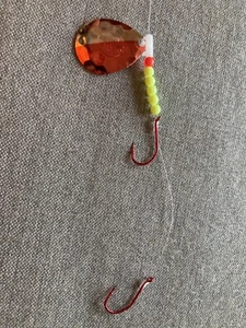 SAVAGE STRIKE SPINNERS - Walleye - Spinner And Worm Harness - 2 Pack - Picture 1 of 2