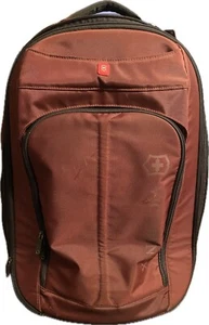 Victorinox Suitcase Maroon Canvas Werks Traveler Upright 2-Wheel Luggage Handle - Picture 1 of 21
