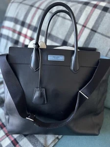 100% Authentic Prada natural Raffia Crochet Tote bag - Picture 1 of 10