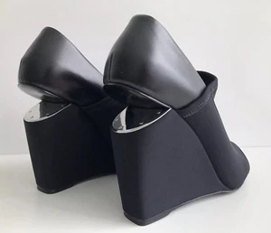 Decolte Alexander Wang nere Alla in pelle elasticizzata con zeppa in neoprene. Taglia 39,5 - Foto 1 di 12