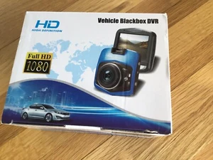 VEHICLE BLACKBOX DVR DASHCAM 1080HD RECORDER - Picture 1 of 8