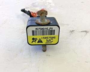 03-04 CADILLAC CHEVROLET GMC Sensor de impacto delantero choque 15057506 - JPX - Imagen 1 de 3