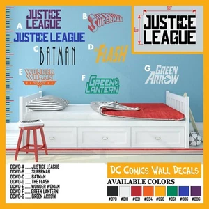 DC Comics 18-Inch Title Logo Vinyl Wall Art - Picture 1 of 9