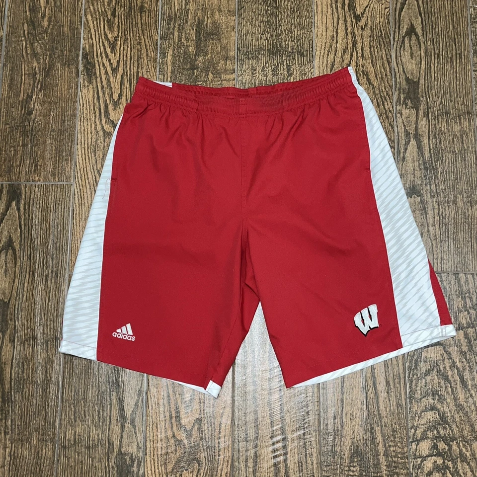 Mens Wisconsin Badgers 10" Team Adidas Basketball Shorts Sz. L - Image 1 of 1
