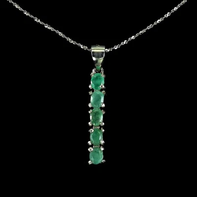Collar de plata de ley 925 esmeralda ovalada 4x3 mm joyas de piedras preciosas naturales 18 pulgadas Foto 1 de 4