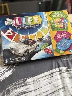 Hasbro The Game Of Life Electronic Banking Board Game 2014 EUC - Image 1 of 4