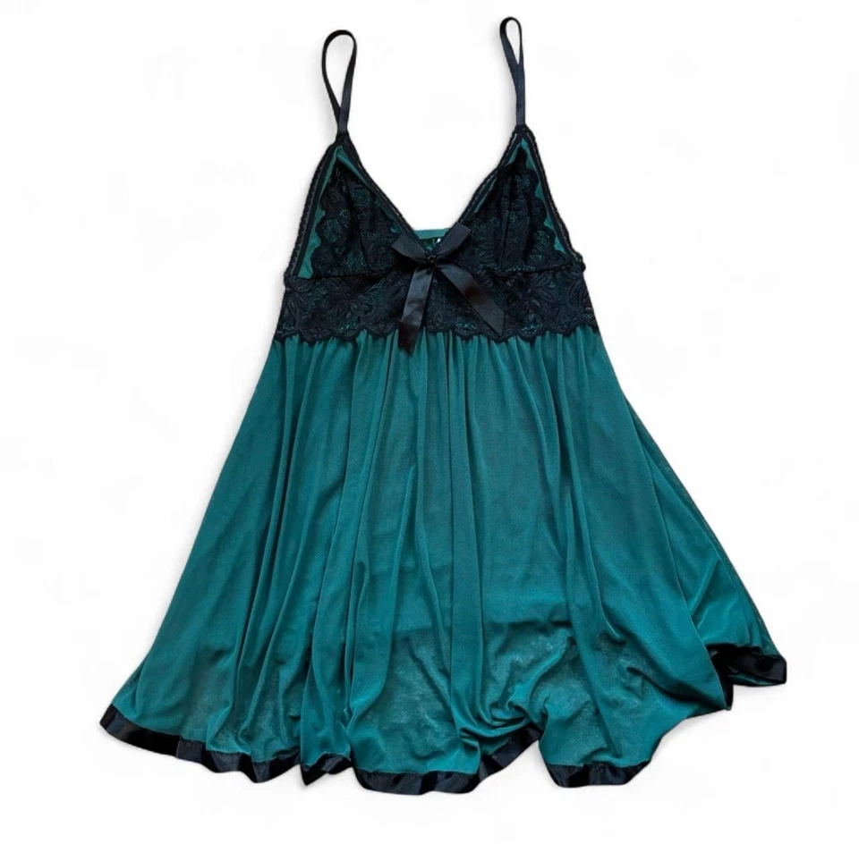 Black and Green Lace Lingerie Slip with Bow Detail Size Large - Image 1 of 4