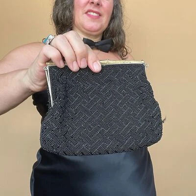 Cartera sin asas vintage negra con cuentas Walborg marco de bambú dorado Foto 1 de 4