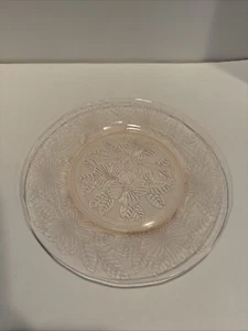 Macbeth Evans 8 in Depression Glass Dogwood Pattern Flower plate - Picture 1 of 7