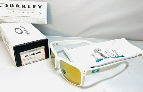 New Oakley Holbrook Superbowl LIV Sunglasses Limited 24k Gold Polarized NFL Cover