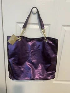 Borsa Kim Kardashian Edizione Limitata "Kim's a Princess" Viola Metallizzato Nuova - Foto 1 di 13