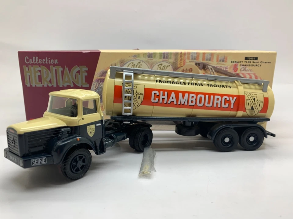 Corgi Heritage Berliet Tlr8 Semi Cisterne Chambourcy 70001 1/50 - Immagine 1 di 1