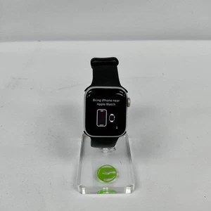 Nur GPS Apple Watch SE 1. Gen 40MM Silber Aluminium Grau Sportarmband A2351 - Bild 1 von 4