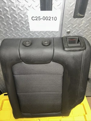 CHEVROLET TRAX REAR LEFT DRIVER SIDE SEAT UPPER CUSHION OEM 2024 Flaw!!!! Foto 1 de 4