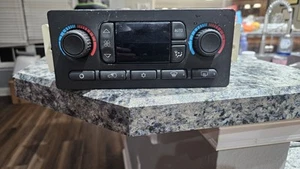 2003 2004 Chevrolet Tahoe Manual Climate Temperature Control w/ Rear Defrost OEM - Picture 1 of 3