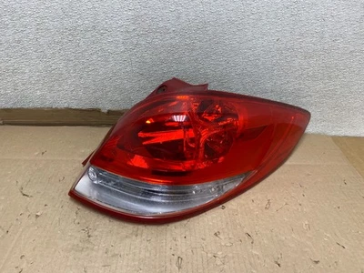 2012 2013 2014 Hyundai Veloster Right Passenger RH Tail light OEM U6801 DW - Image 1 of 4