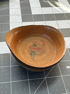 Vintage JAPANESE Hand Turned Wood Bowl Mini Engraved Design hand painted - Picture 1 of 10