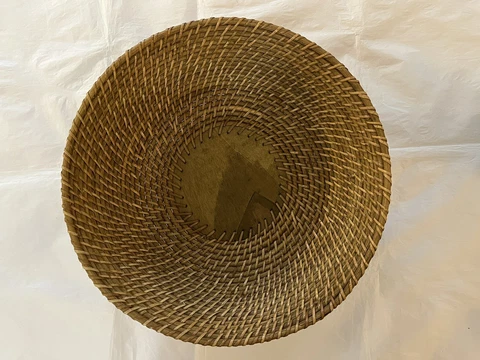 HANDMADE/WOVEN/WOODEN - Bowl/Basket, Coiled Dowel, Approx 13 in diameter, 5 in h Cover