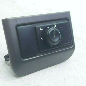 2001 Infiniti i30 : OEM Master Mirror Control Switch : Dashboard Bezel Switch - Picture 1 of 4