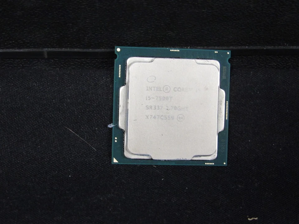 Lote de 2 procesadores Intel Core i5-7500T cuatro núcleos 2,70 GHz LGA-1151 SR337 Foto 1 de 1