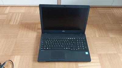 Fujitsu Lifebook A557, 15,6 Zoll, Intel I5-7200U , 16GB RAM, 250GB SSD Win11 - Bild 1 von 4
