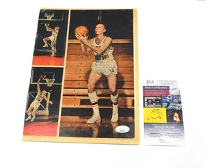 George Yardley Signed Magazine Photo Pistons JSA Auto DA042469 - Imagen 1 de 3