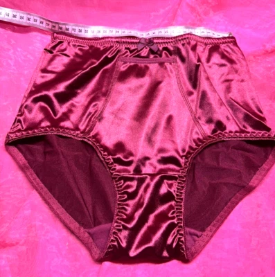 VTG SZ M Second Skin panties GLOSSY WET SATIN Red - Image 1 of 4