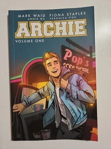 Novela gráfica Archie volumen 1 de tapa blanda TPB - Imagen 1 de 2
