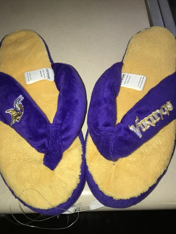 Minnesota Vikings Womens Plush Slippers House Shoes Size 11/12 Cover