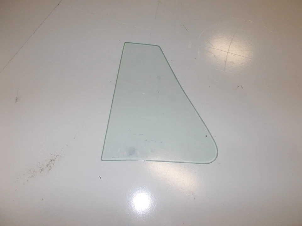 Vent Glass 1958 Buick Special Oldsmobile 88 2 Door Sedan - Image 1 of 1